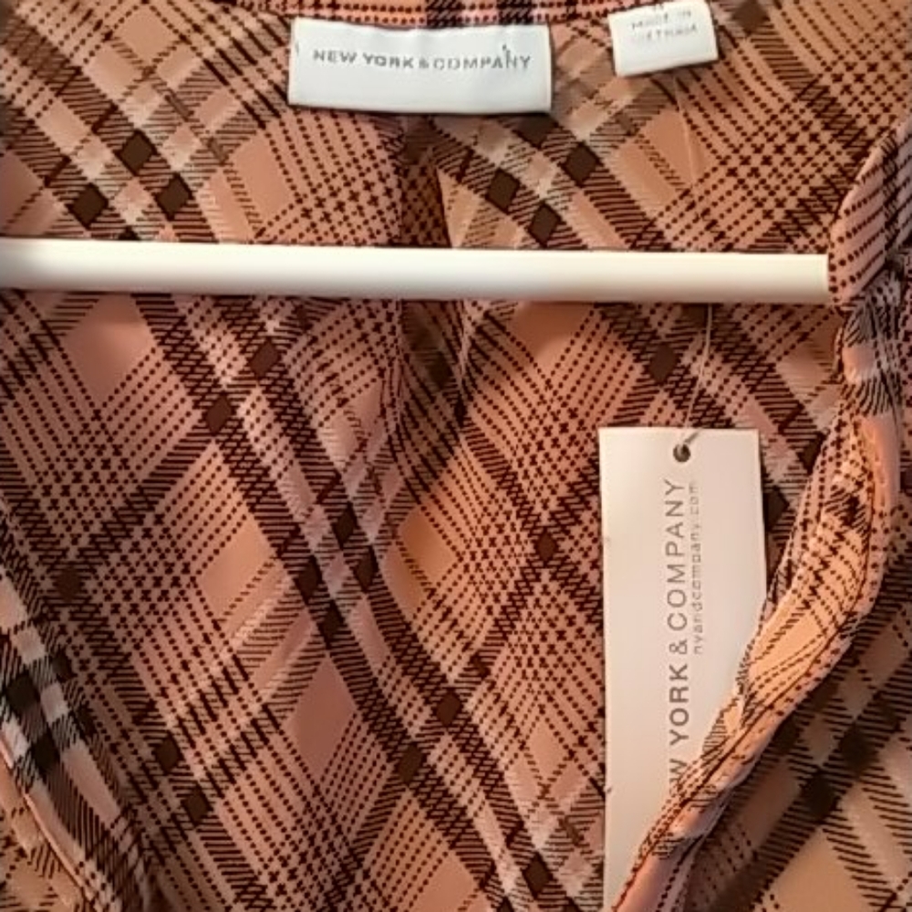 New York Company pink plaid flowing tank top NEW! - Picture 5 of 10